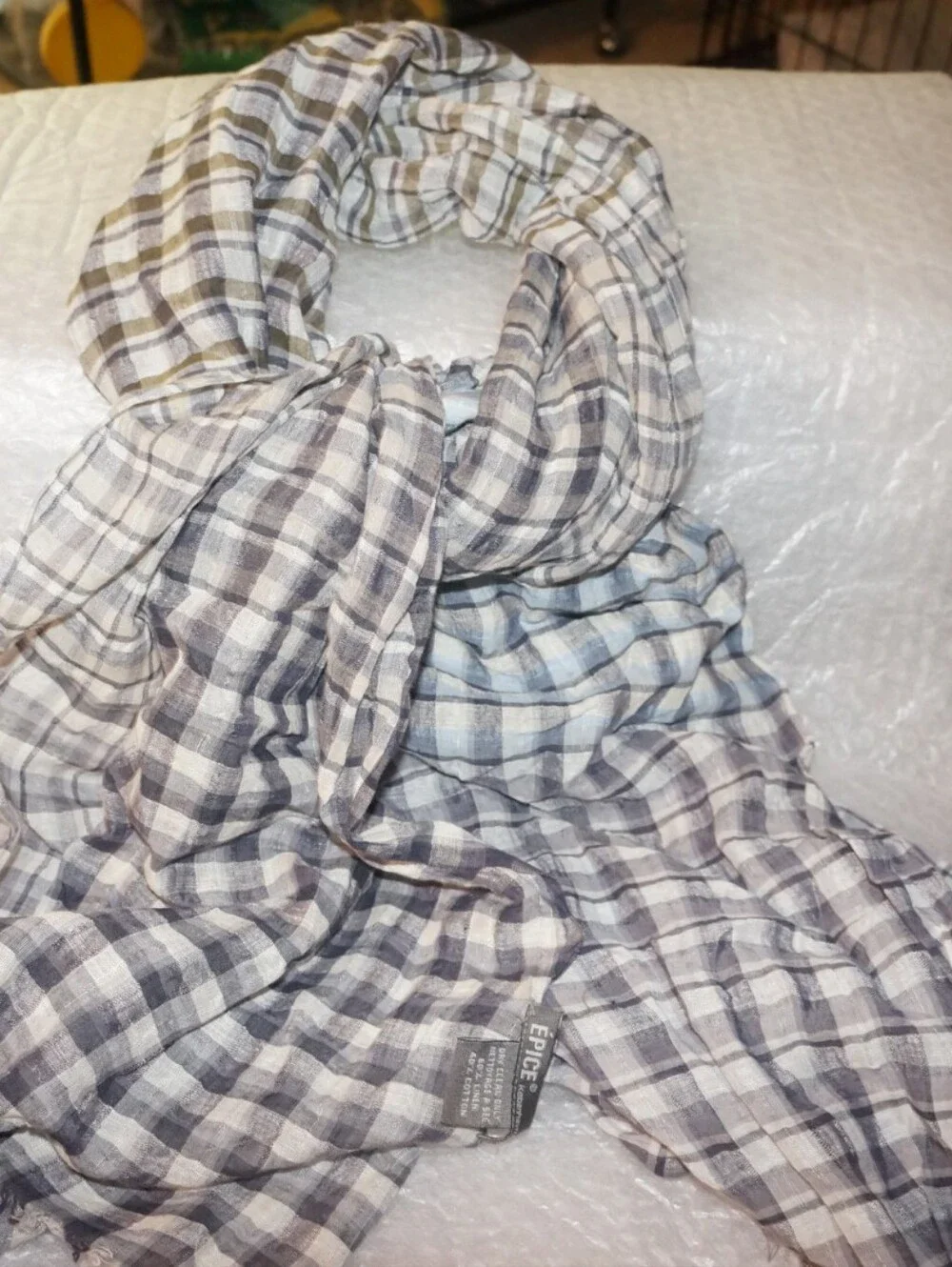 Epice  plaid/checkered stole scarf  Épice Paris.grey Off White One Size